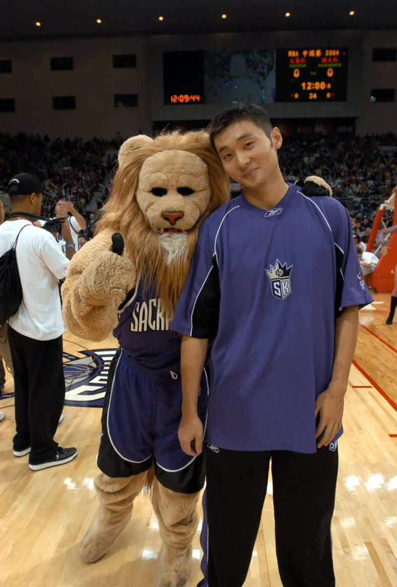 爱游戏app-转折点萨克拉门托国王篮板制胜；欧篮联集结日攻防权衡；赛场秩序良好；球探报告显示潜力的简单介绍